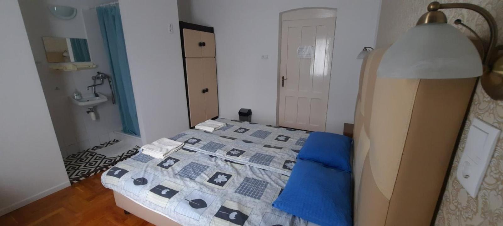 Central Room Balatonszarszo Dış mekan fotoğraf